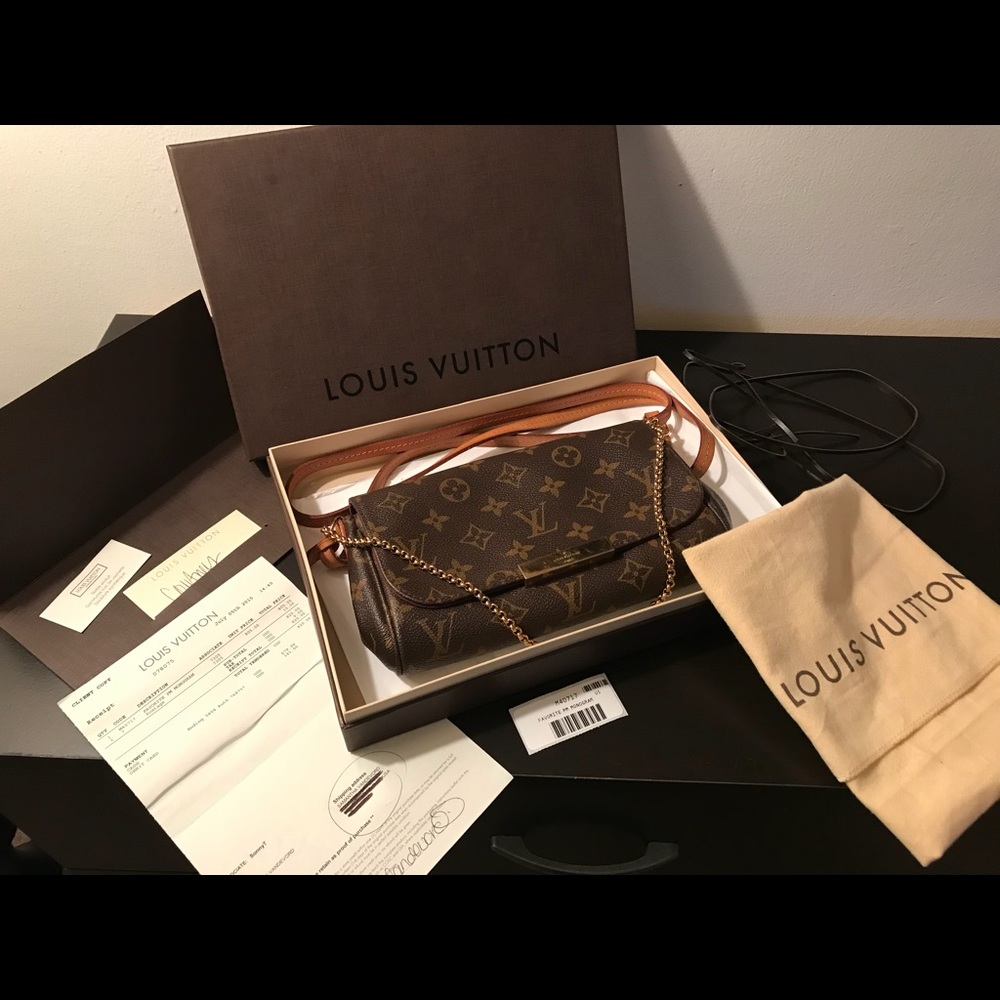 💕SOLD💕 Louis Vuitton Favorite PM